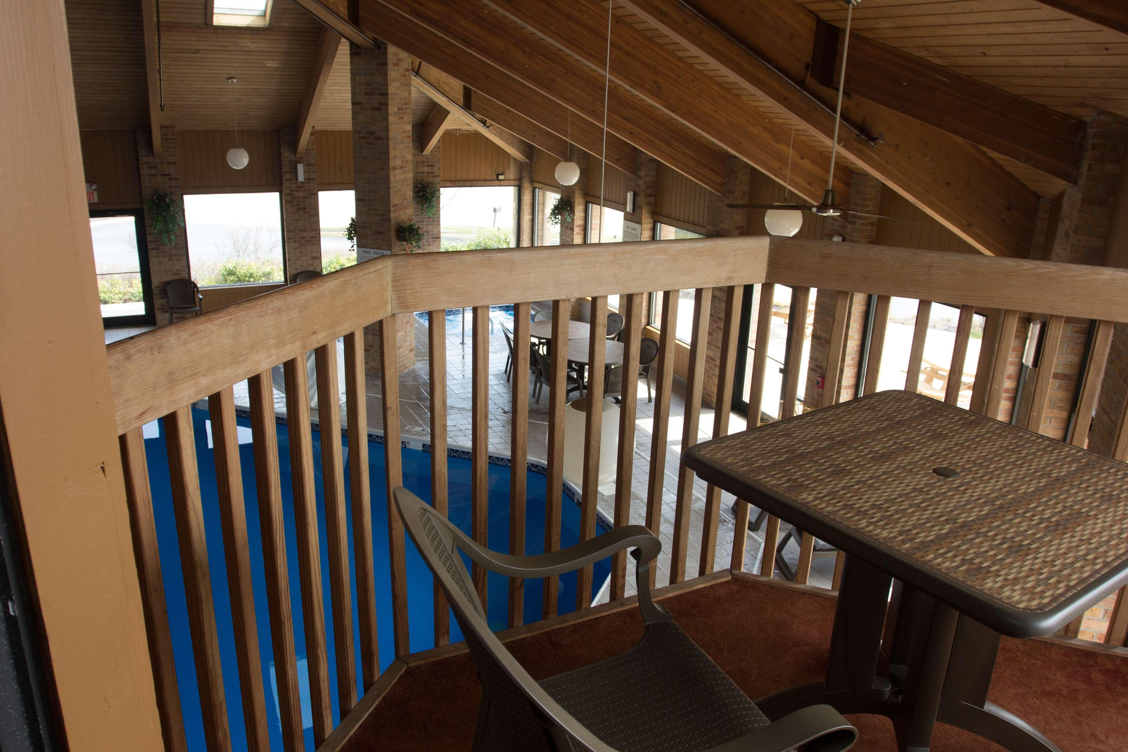 Best Western Lakewood Inn Hebron Exterior photo